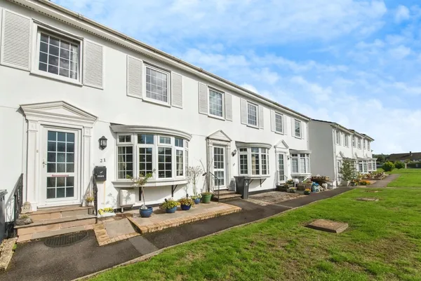 Ernsborough Gardens, Honiton, Devon, ...
