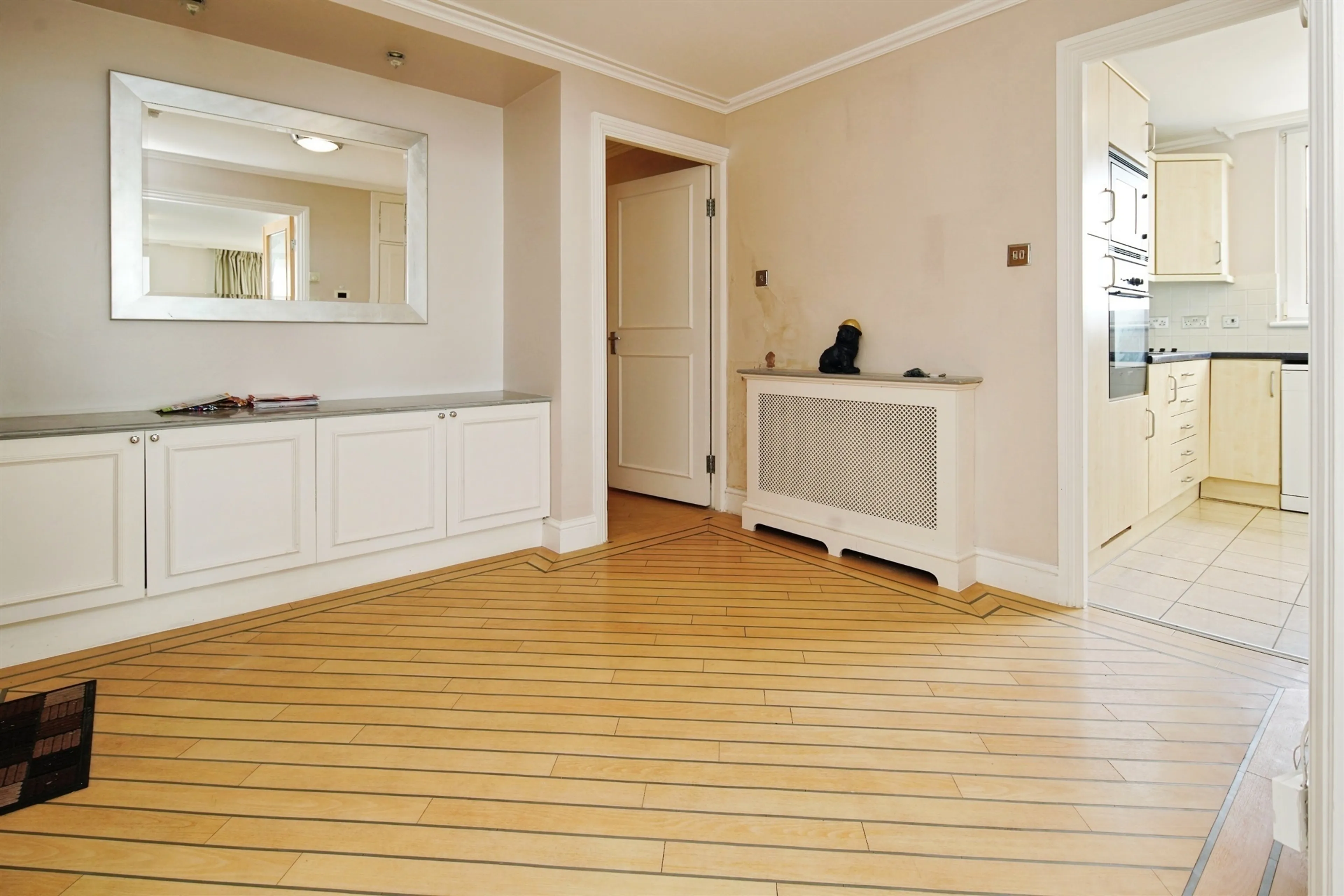 Property at Russell Square, Brighton