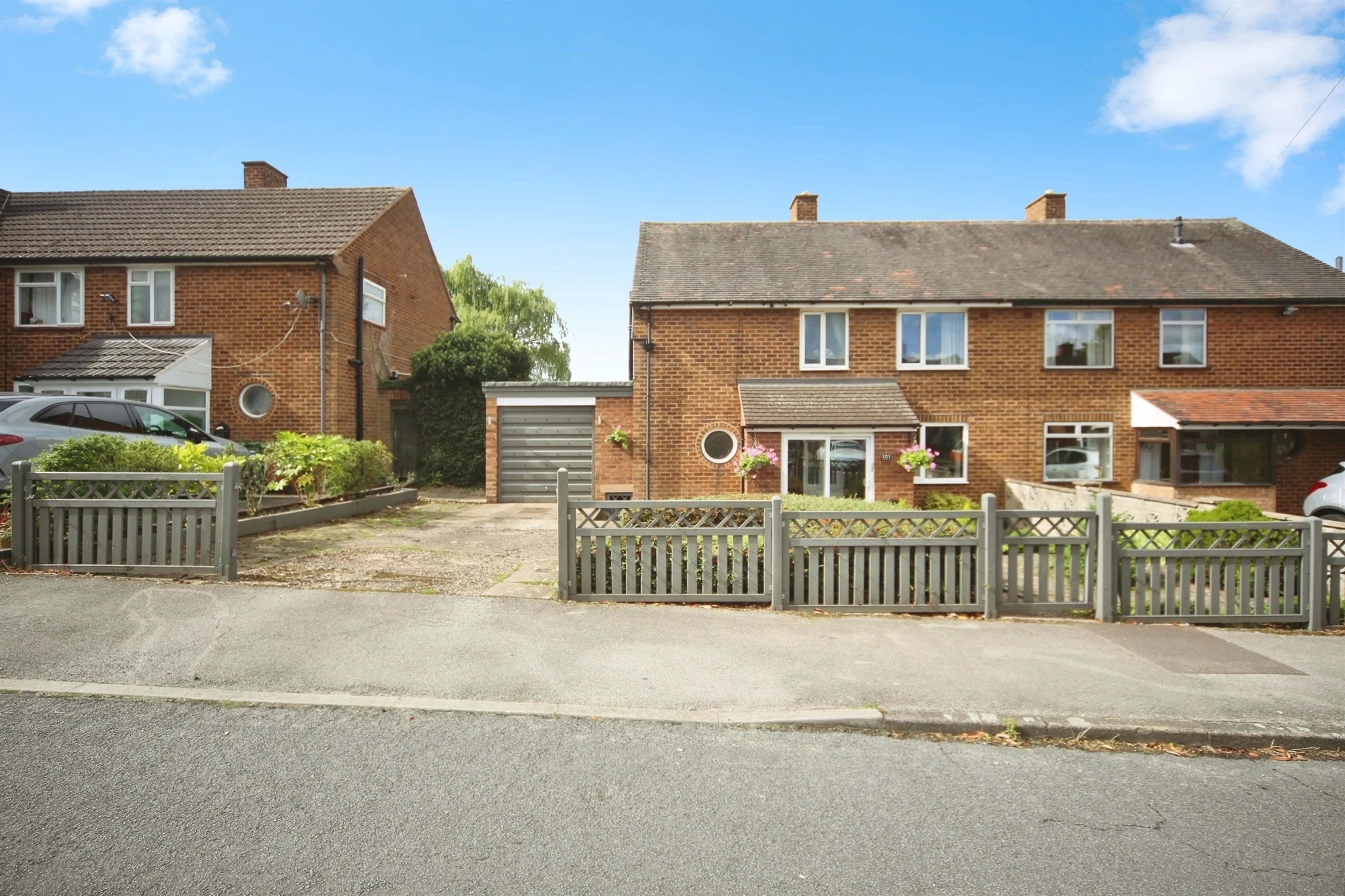 Property photo 0