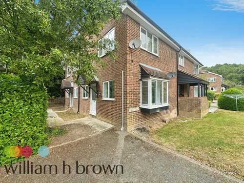 Penn Mews, Braintreephoto