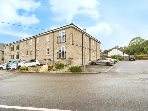Sycamore Avenue, Bingleyphoto
