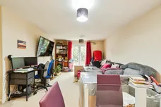 Sycamore Avenue, Bingley