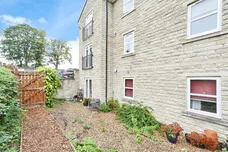 Sycamore Avenue, Bingley