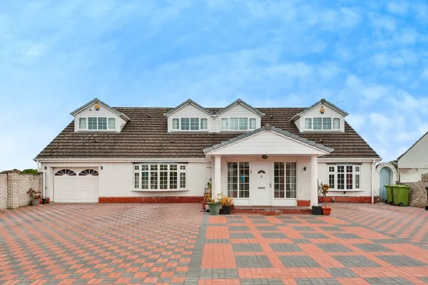 Green Lane, Widnes, Cheshire, WA8