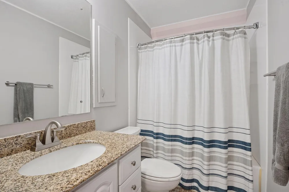 1920 S 1st St, Minneapolis, MN 55454