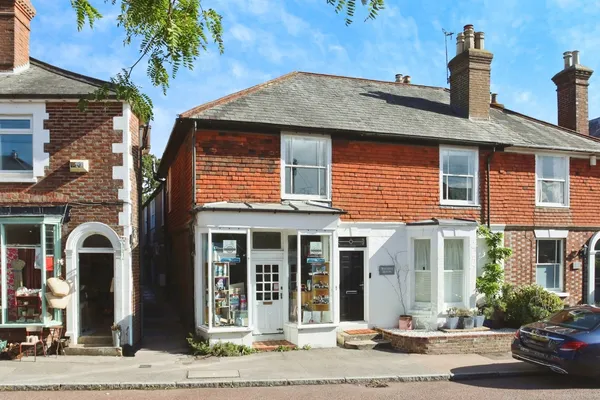High Street, Ticehurst, Wadhurst, Eas...
