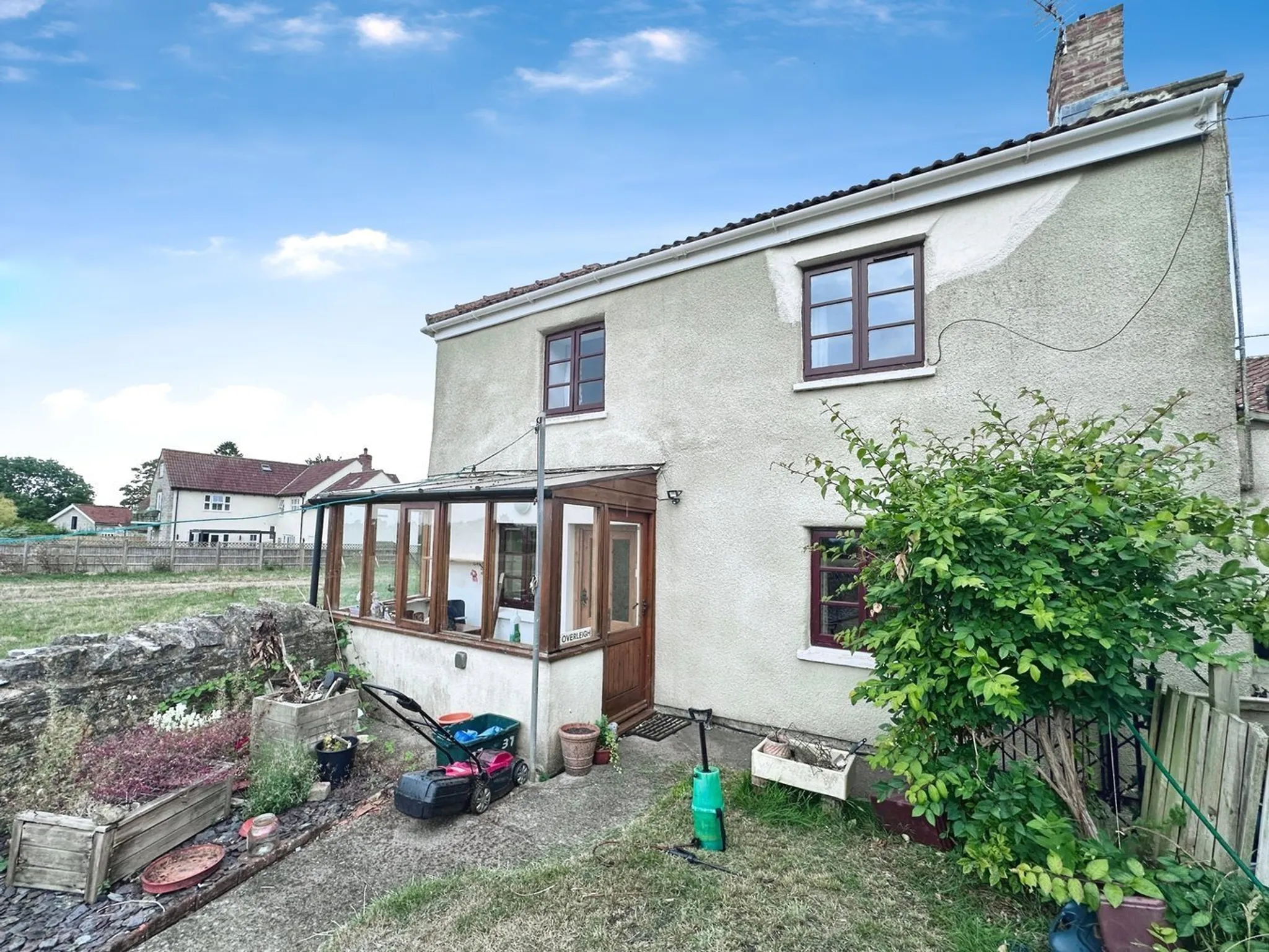 https://mr0.homeflow-assets.co.uk/files/photo/image/45768/7720/_x_/51262559.jpg