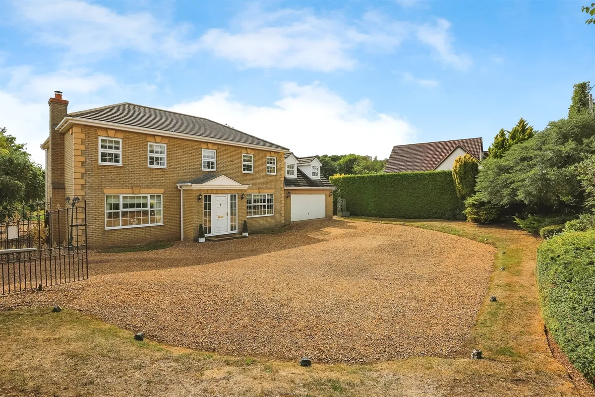 Hollow Road, Ramsey, Huntingdon