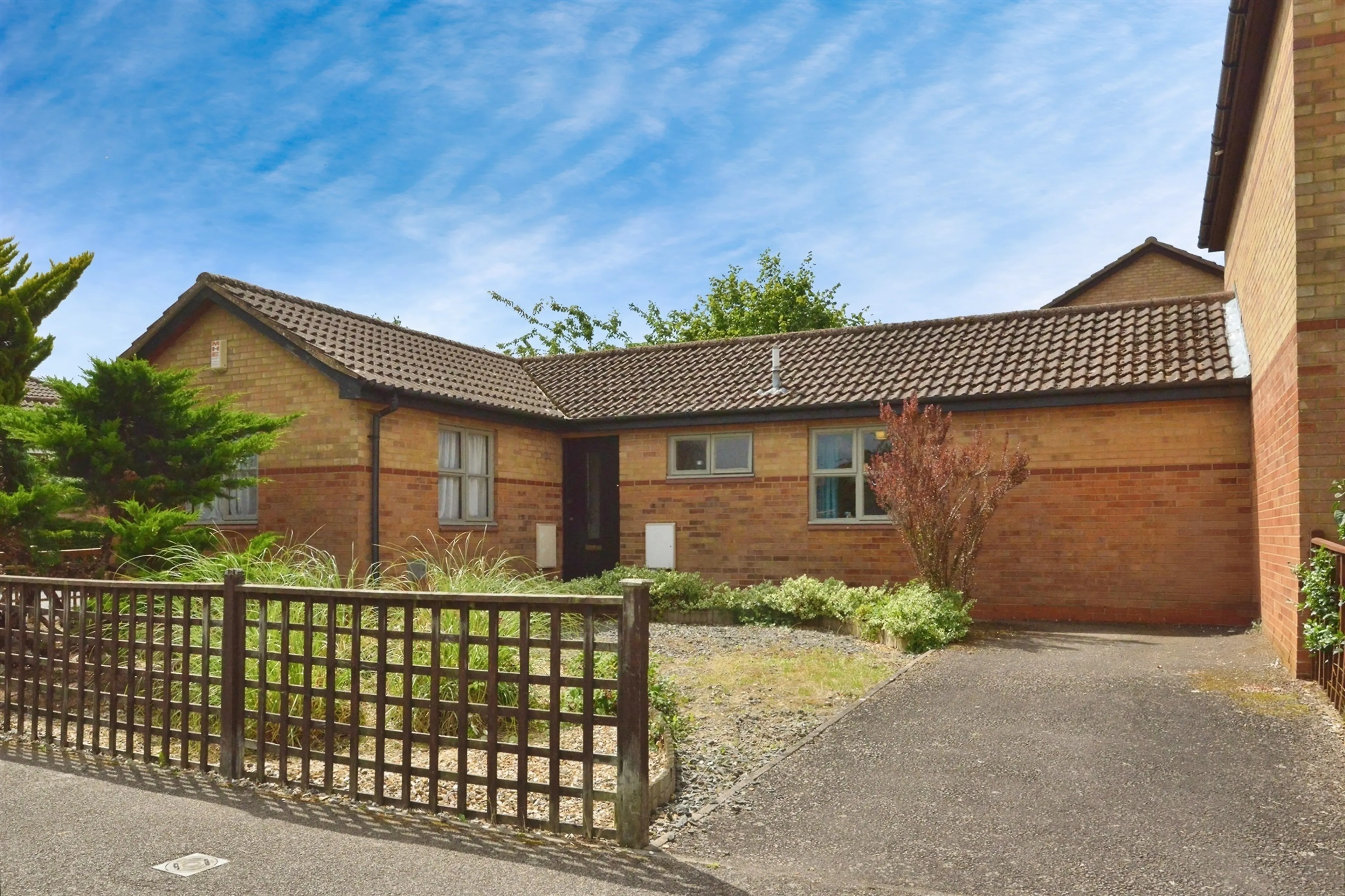 Property photo 0