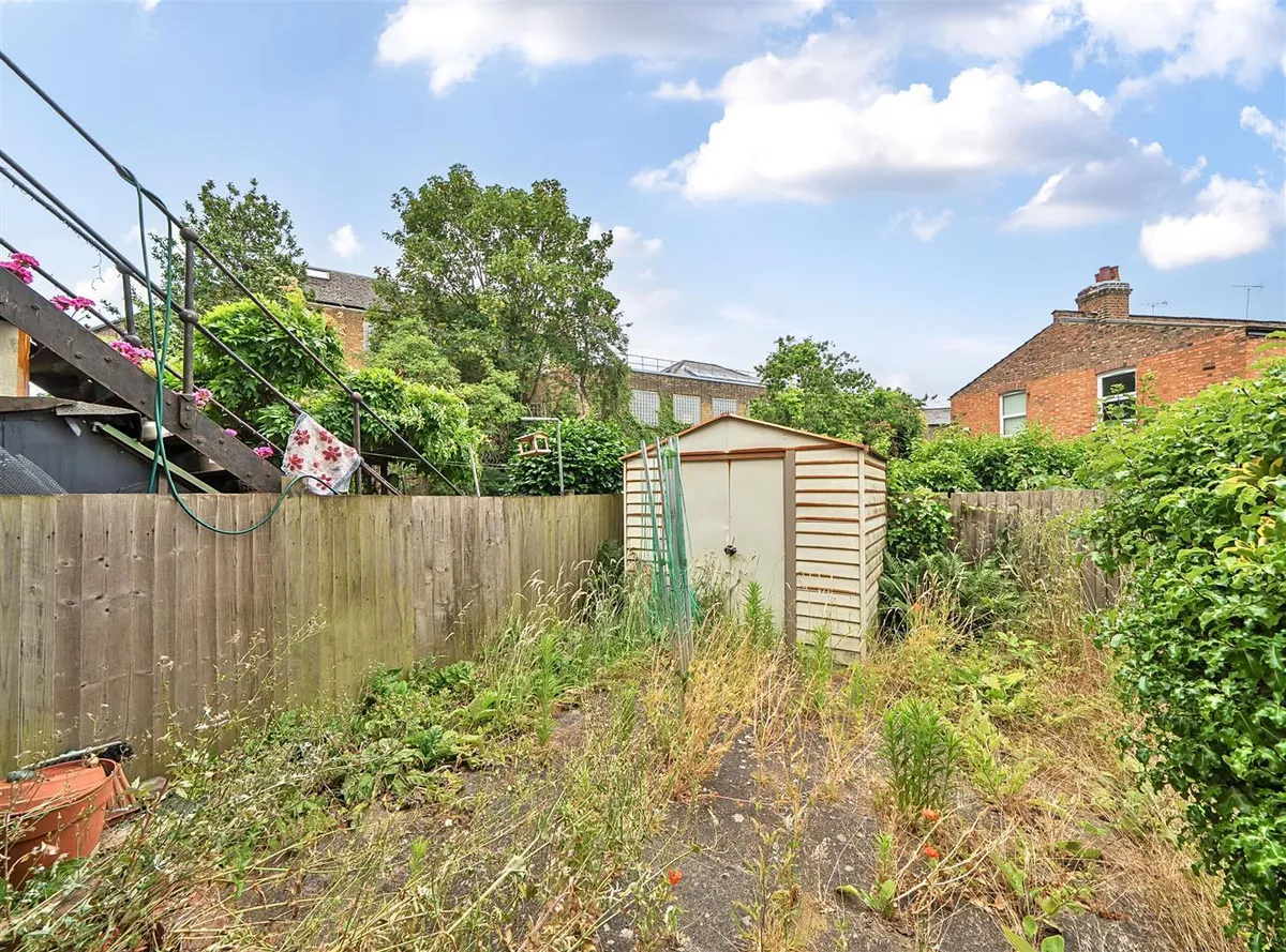 Sandringham Road, London NW2