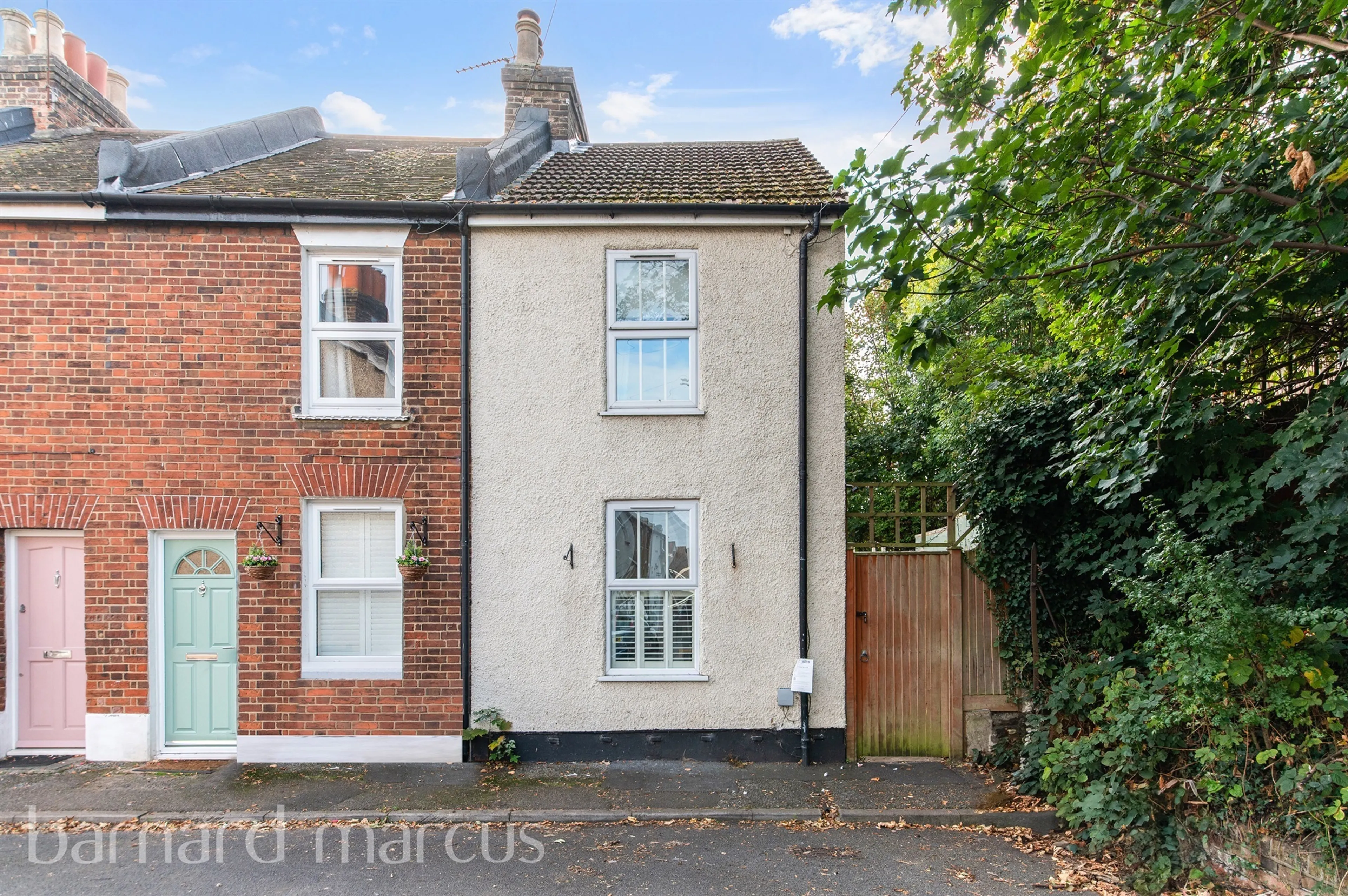 Property at Beaconsfield Place, Epsom