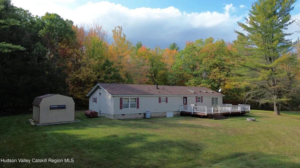 370 Begley Rd, Windham, NY 12496