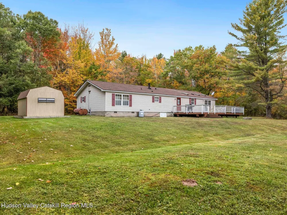 370 Begley Rd, Windham, NY 12496