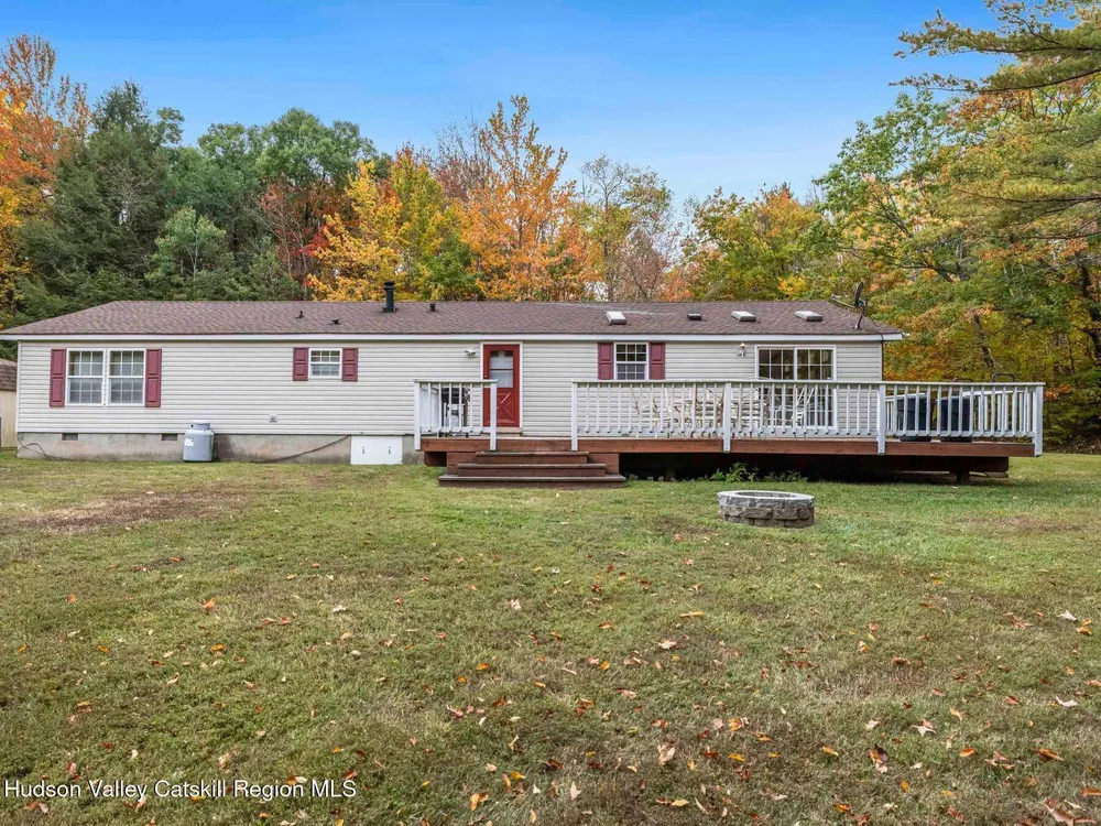 370 Begley Rd, Windham, NY 12496