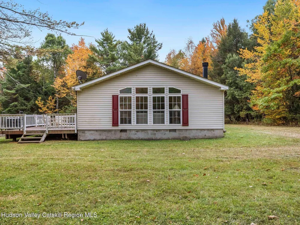 370 Begley Rd, Windham, NY 12496