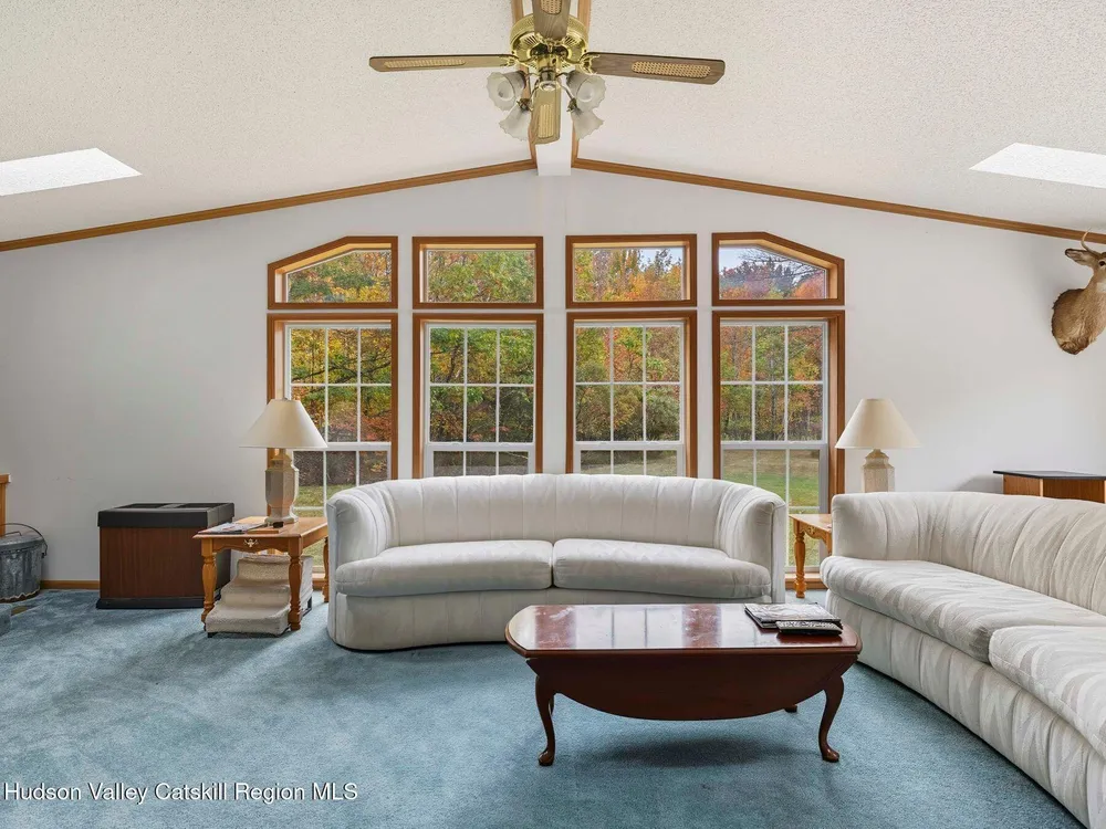 370 Begley Rd, Windham, NY 12496