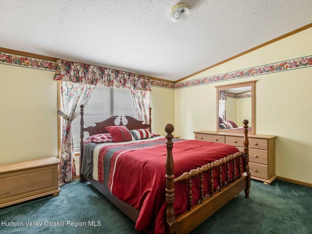 370 Begley Rd, Windham, NY 12496