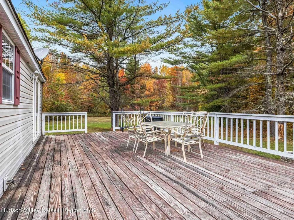 370 Begley Rd, Windham, NY 12496