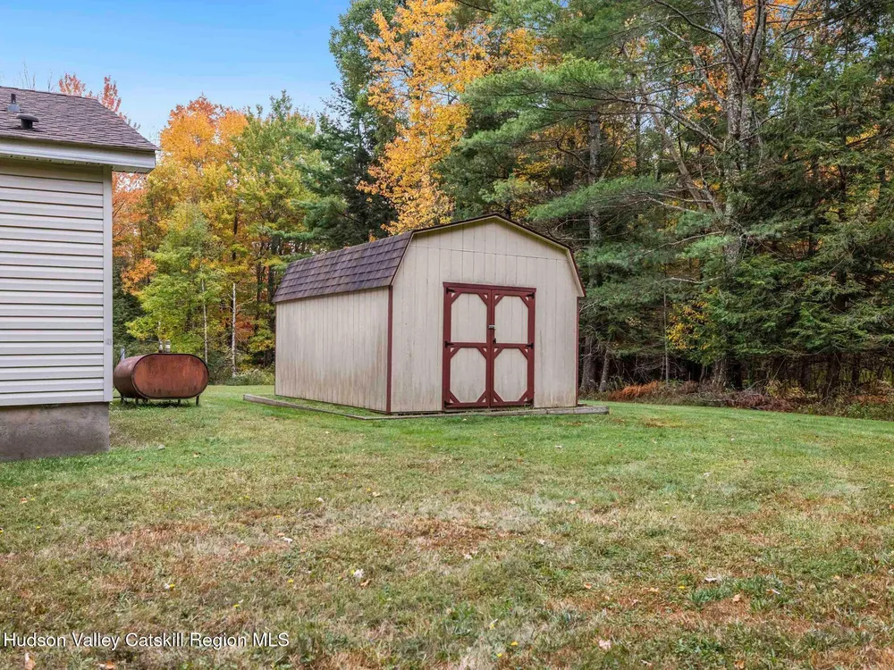 370 Begley Rd, Windham, NY 12496