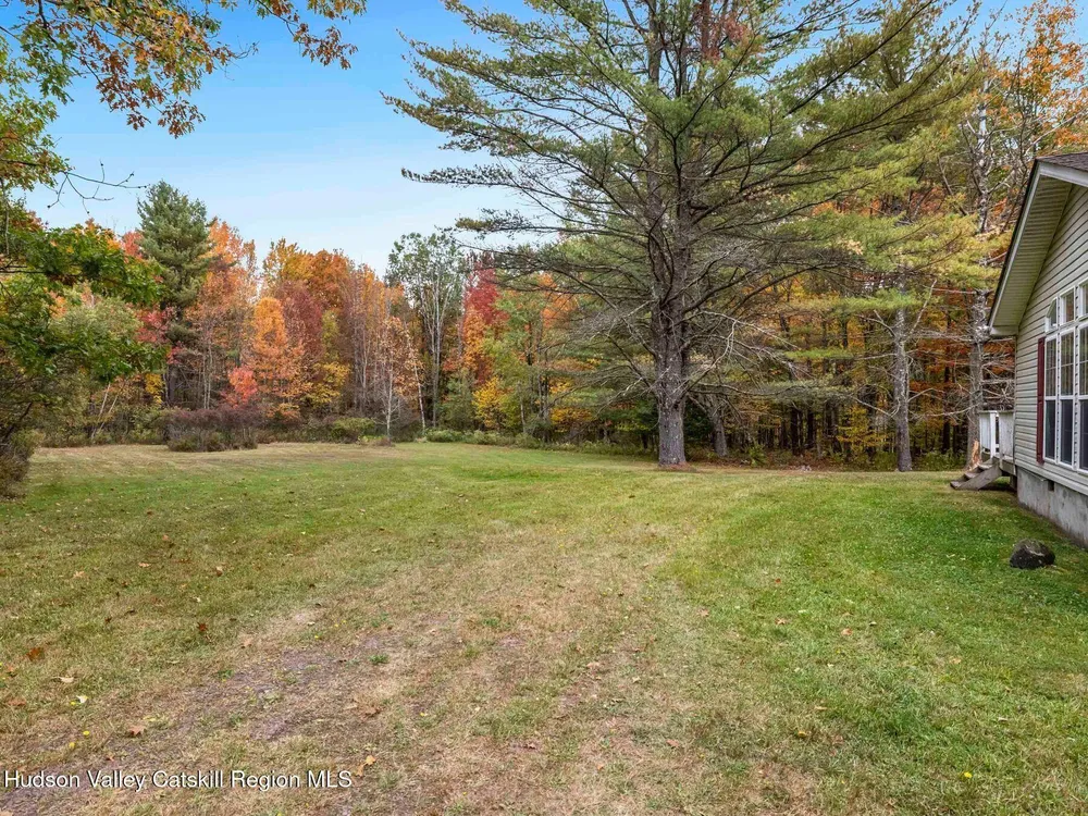 370 Begley Rd, Windham, NY 12496
