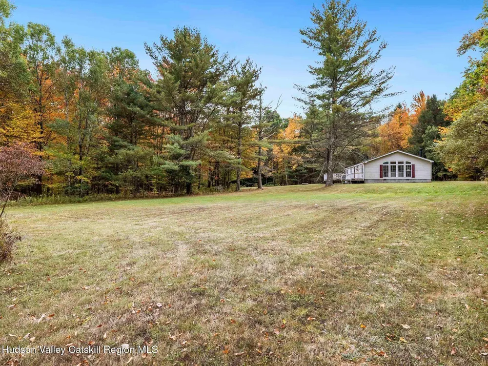 370 Begley Rd, Windham, NY 12496