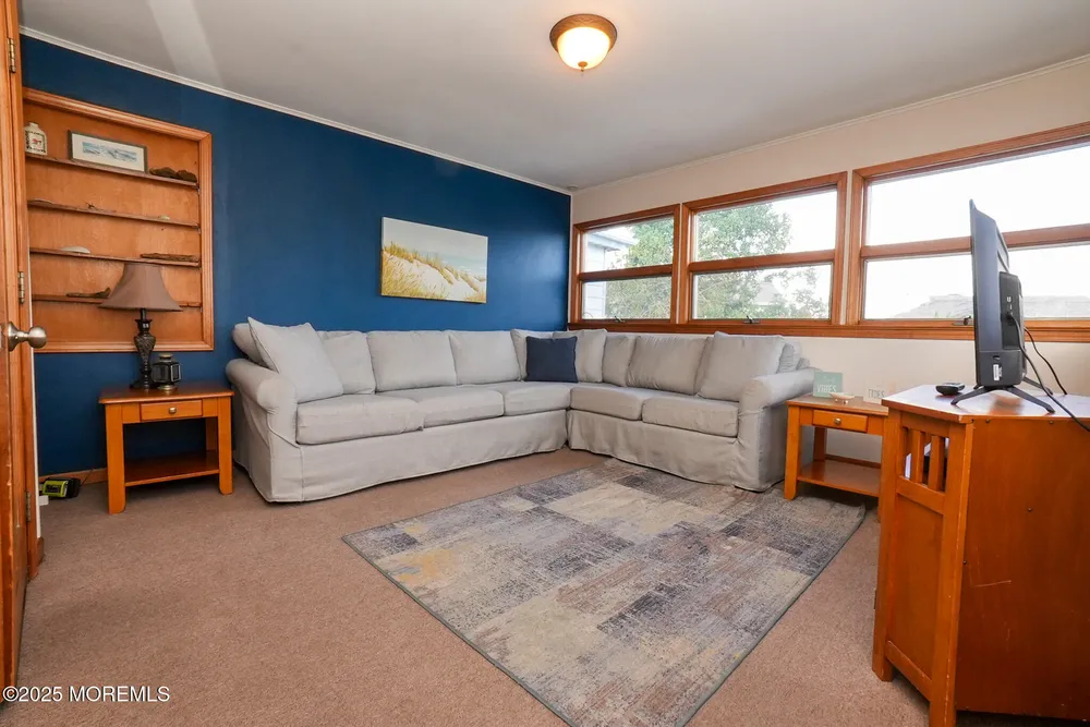 201 Forman Ave, Point Pleasant Beach, NJ 08742