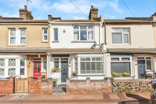 Shoebury Avenue, Shoeburyness, Southe..., Southend-on-Sea