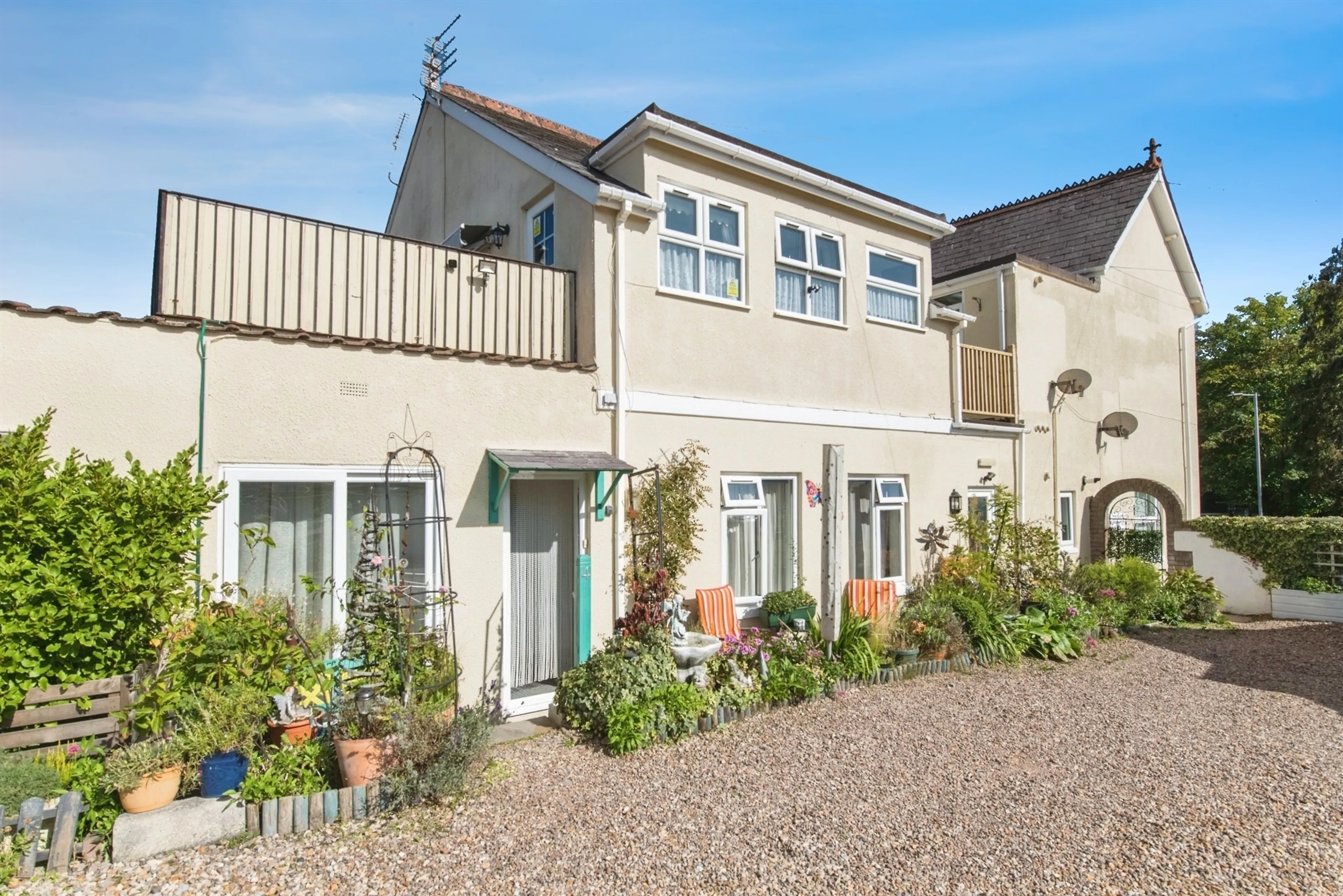 Property photo 0