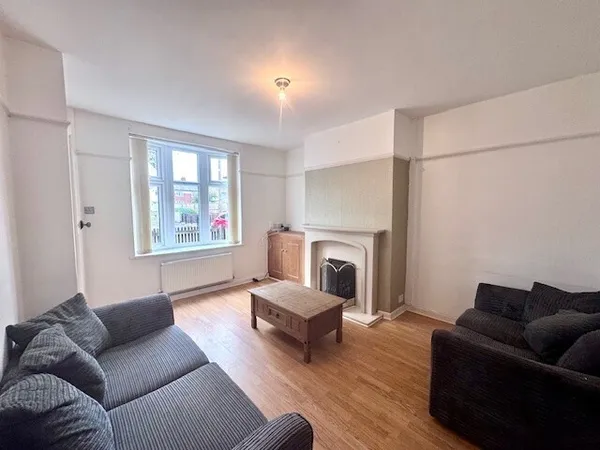 Oban Grove, Bolton BL1