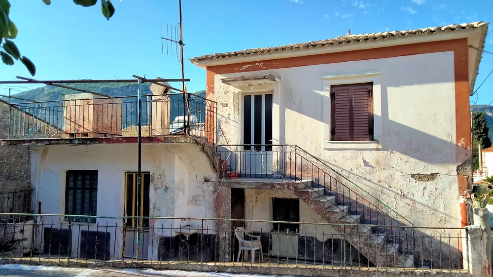 ORANGE CORNICE HOUSE, Gardelades, Corfu
