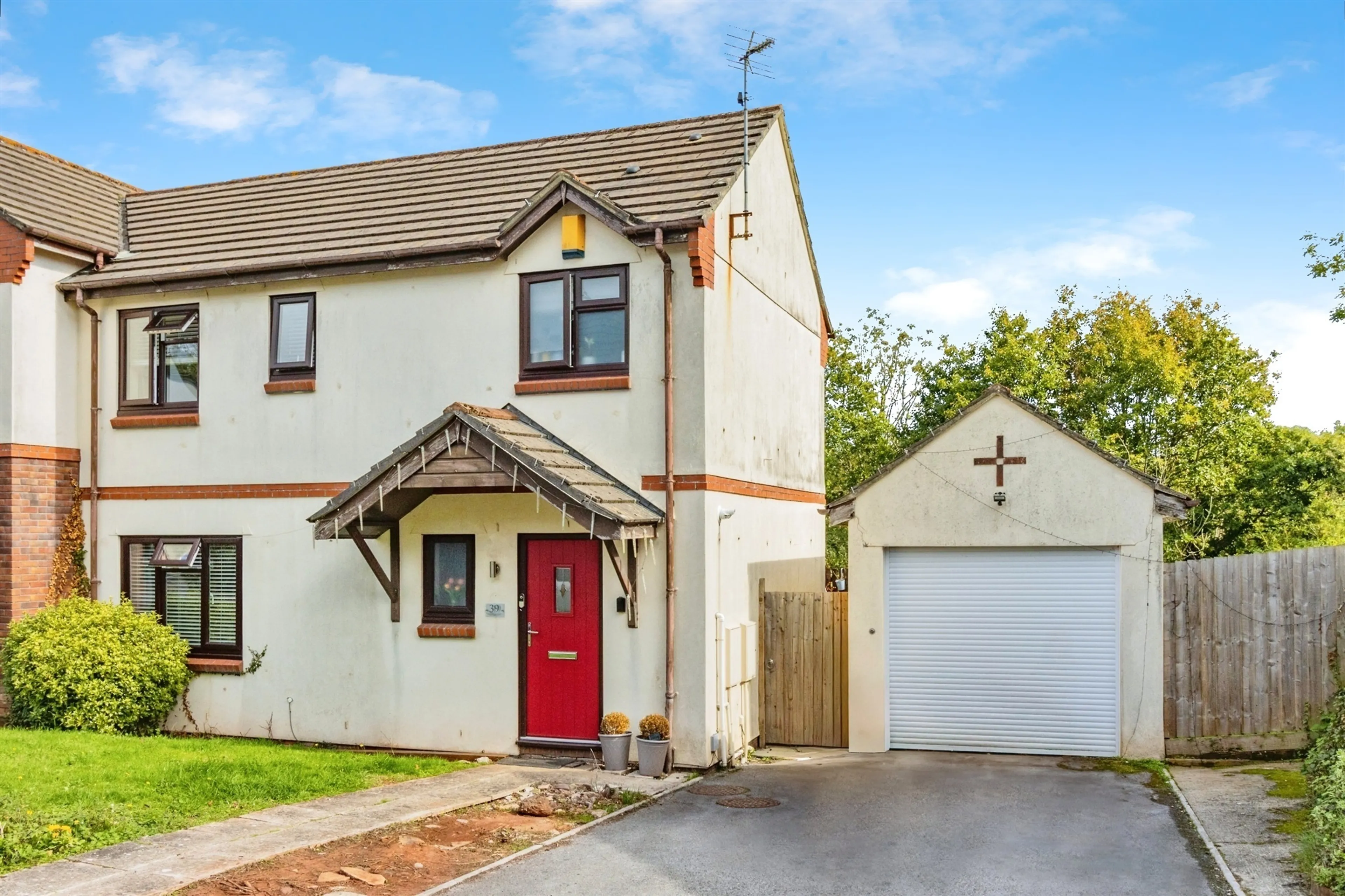 Property photo 0