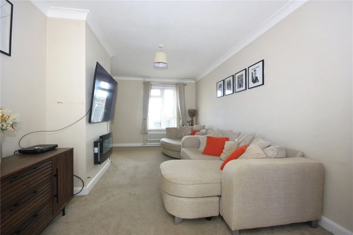 Otterbourne Crescent, Havant, Hampshire, PO9