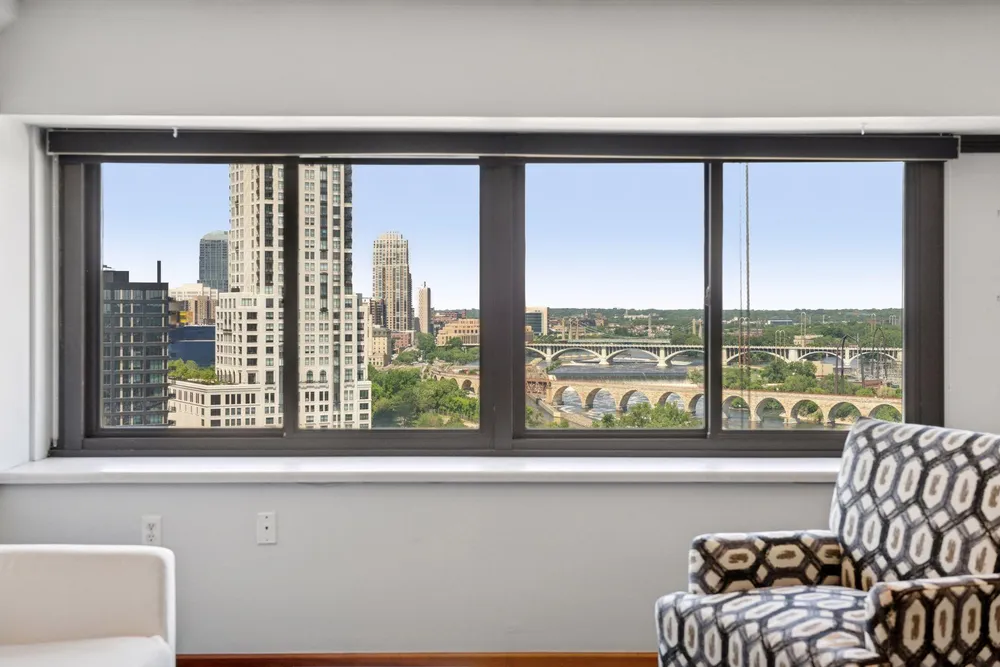 1920 S 1st St, Minneapolis, MN 55454