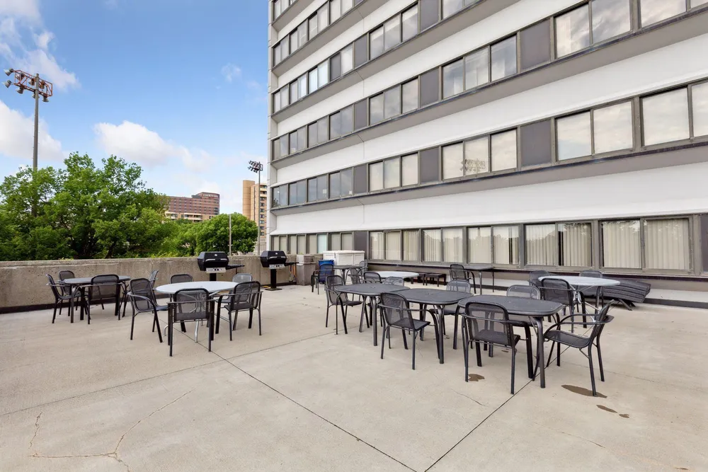 1920 S 1st St, Minneapolis, MN 55454