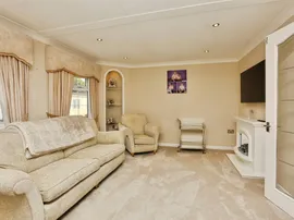 Shamblehurst Lane South, Hedge End, Southampton thumb 3