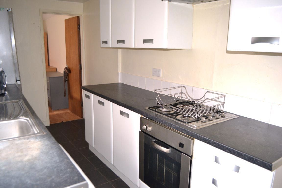 30 Luton Road, B29 7BN Image 4