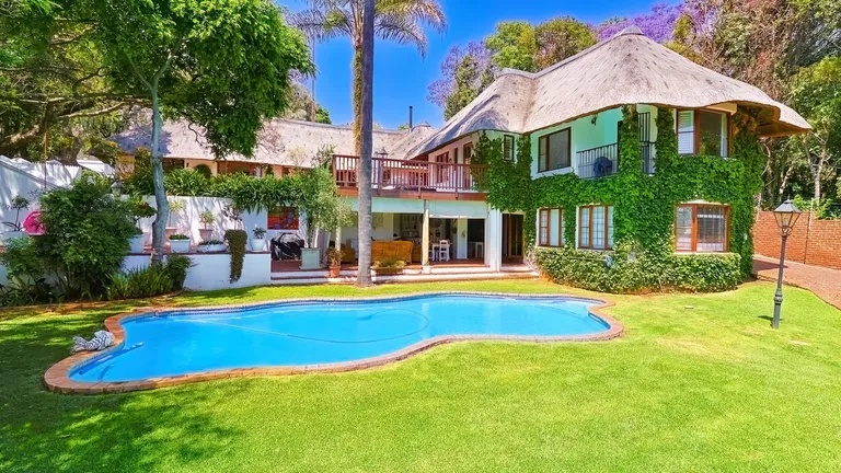 South Africa, Gauteng, Northcliff, Mimosa Road, 179