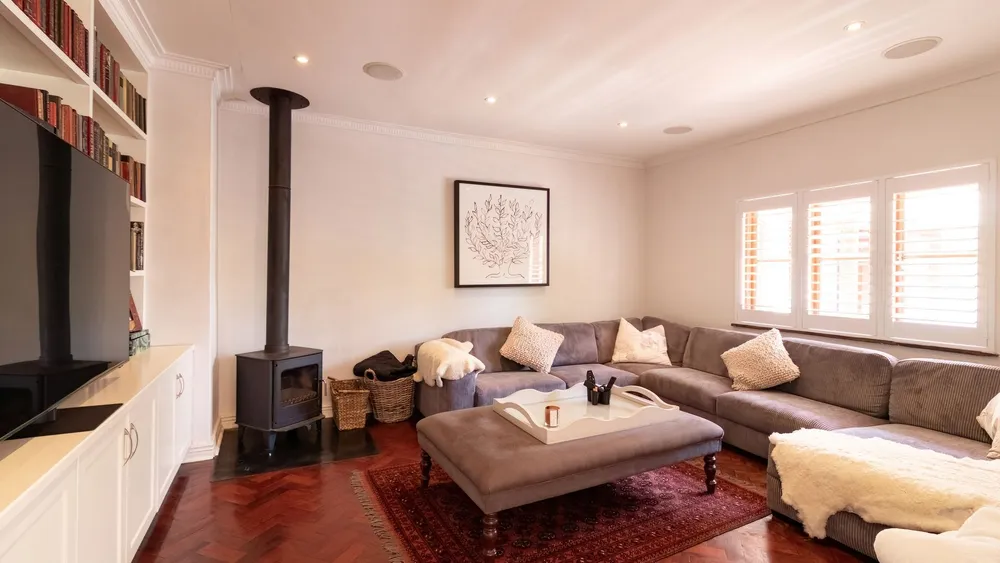 South Africa, Gauteng, Northcliff, Mimosa Road, 179