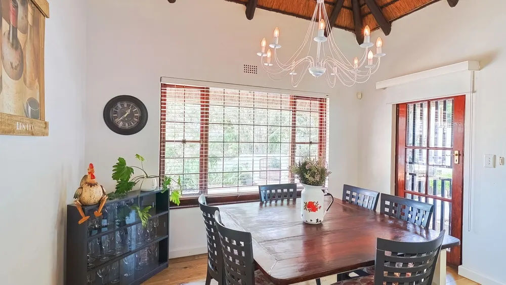 South Africa, Gauteng, Northcliff, Mimosa Road, 179