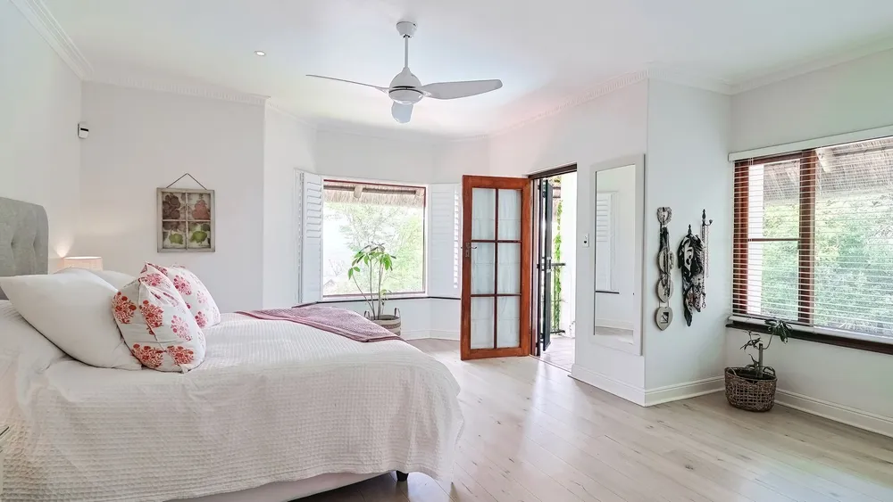 South Africa, Gauteng, Northcliff, Mimosa Road, 179