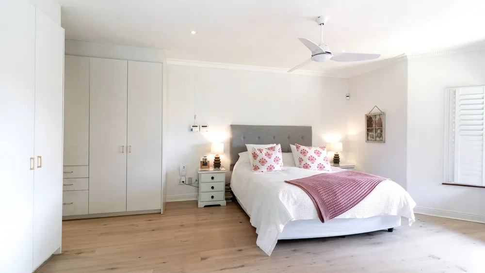 South Africa, Gauteng, Northcliff, Mimosa Road, 179
