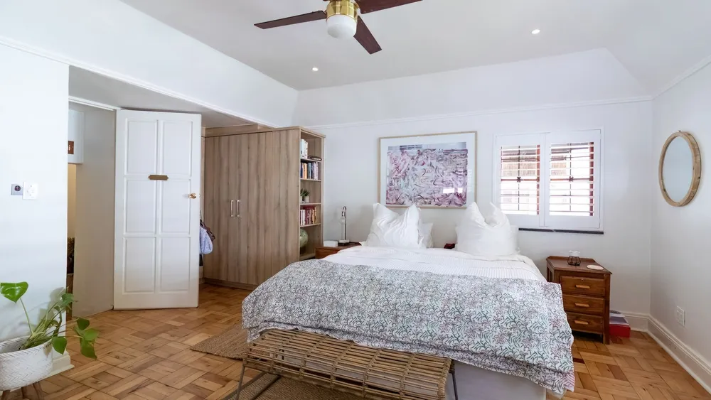 South Africa, Gauteng, Northcliff, Mimosa Road, 179