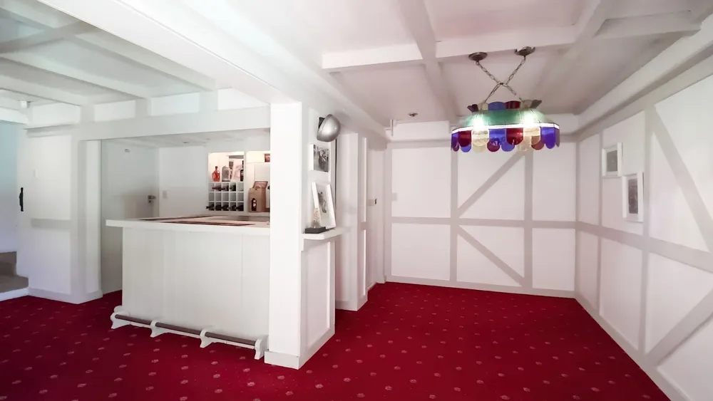 South Africa, Gauteng, Northcliff, Mimosa Road, 179