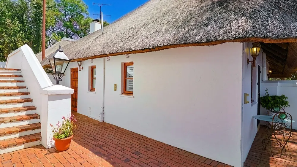 South Africa, Gauteng, Northcliff, Mimosa Road, 179
