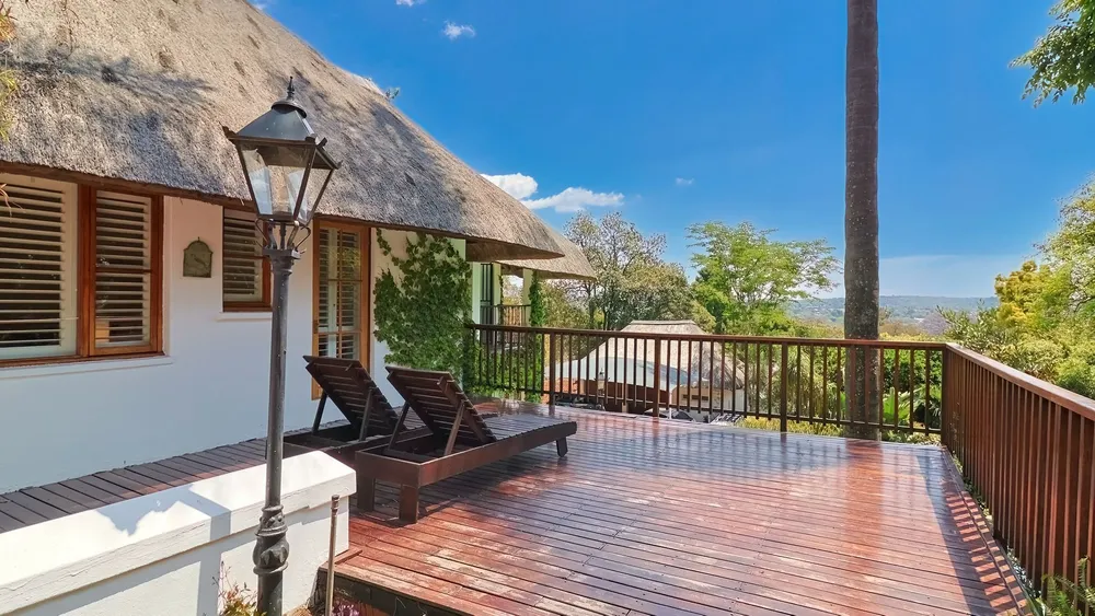 South Africa, Gauteng, Northcliff, Mimosa Road, 179