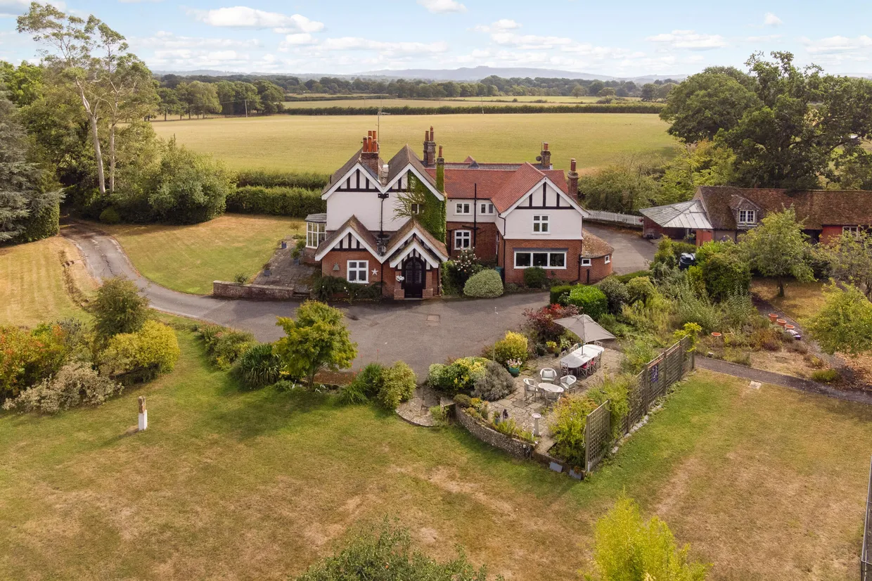 Sproutes Lane, Coolham, RH13 photo 25