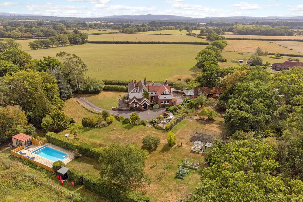Sproutes Lane, Coolham, RH13 photo 30