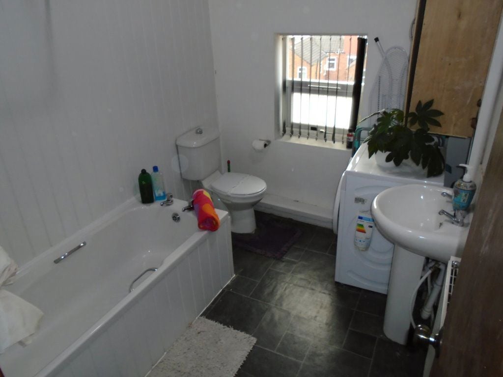 30 Rookery Road, B29 7DQ Image 10