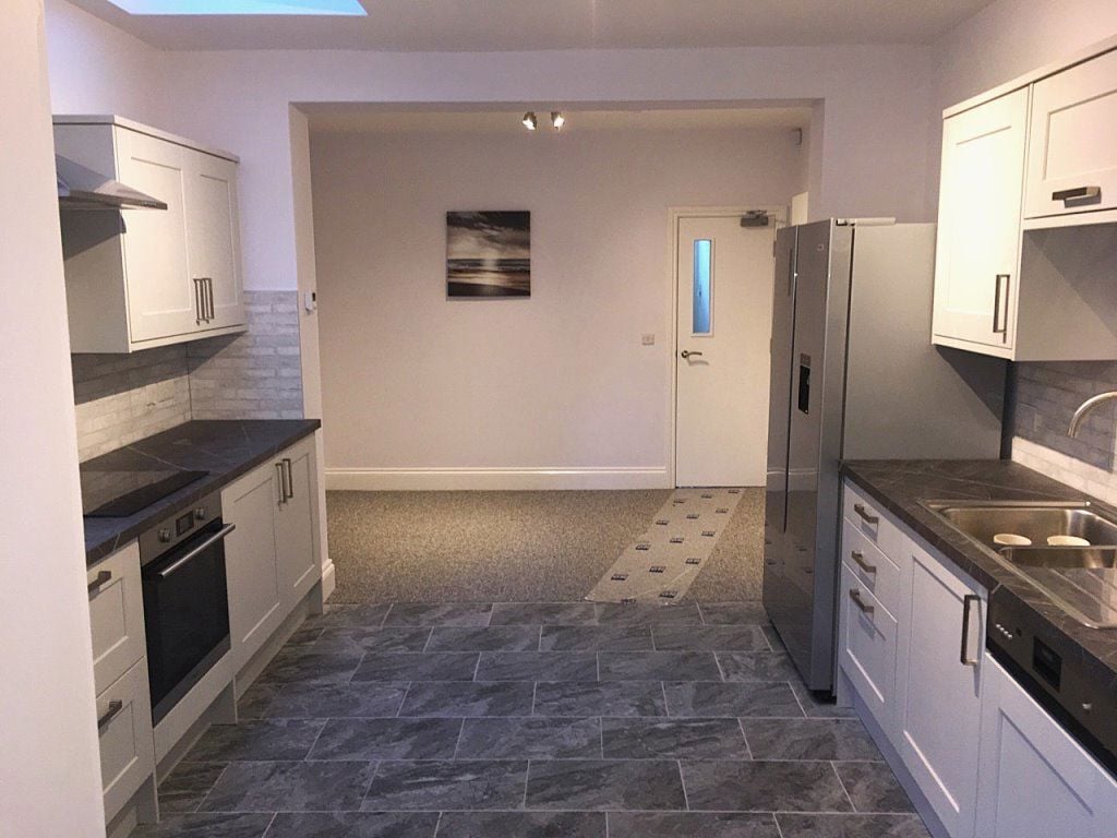 16 Luton Road, B29 7BN Image 4