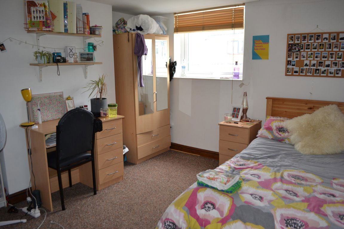 4 Totnes Grove, B29 6EB Image 6